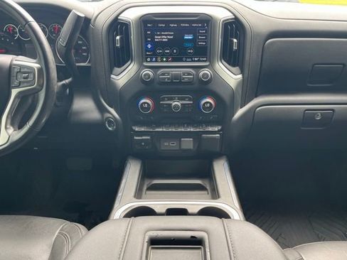 Used 2020 Chevrolet Silverado 2500 LT w/ Texas Edition AWD/4WD image 23