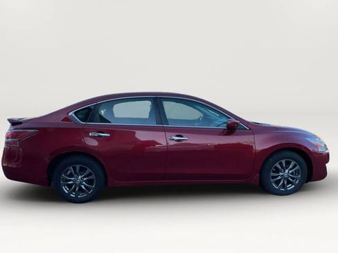 Used 2015 Nissan Altima 2.5 S w/ Special Edition Package image 8