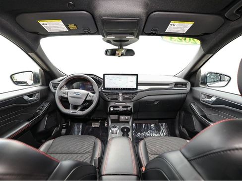 Used 2023 Ford Escape ST-Line w/ Tech Pack #1 AWD/4WD image 24