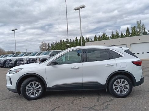 Used 2024 Ford Escape Active AWD/4WD image 22