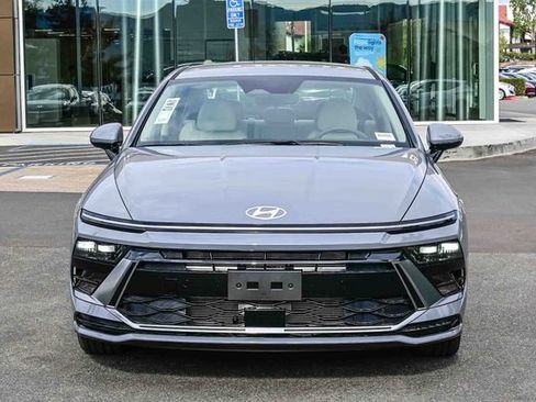New 2026 Hyundai Sonata SEL image 2