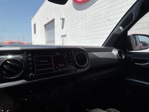 Used 2021 Toyota Tacoma TRD Sport w/ Technology Package RWD image 15