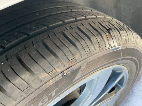 Certified 2023 Chevrolet Equinox RS w/ RS Leather Package image 12