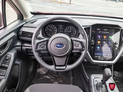 Used 2025 Subaru Crosstrek 2.0i Premium image 2