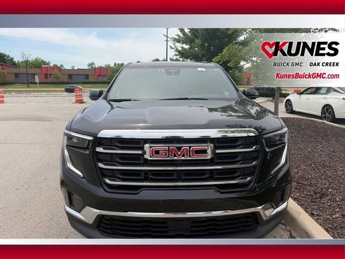 Used 2024 GMC Acadia Elevation AWD/4WD image 3