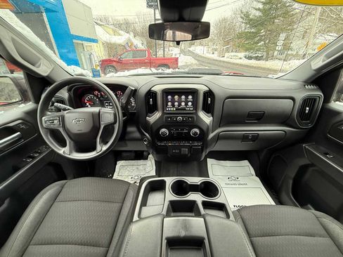 Used 2023 Chevrolet Silverado 1500 Custom Trail Boss image 10