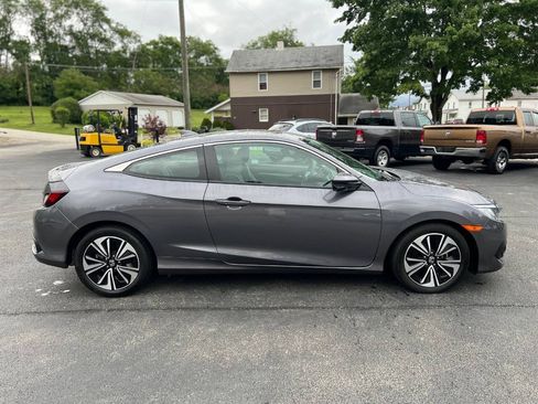 Used 2018 Honda Civic EX-T image 4