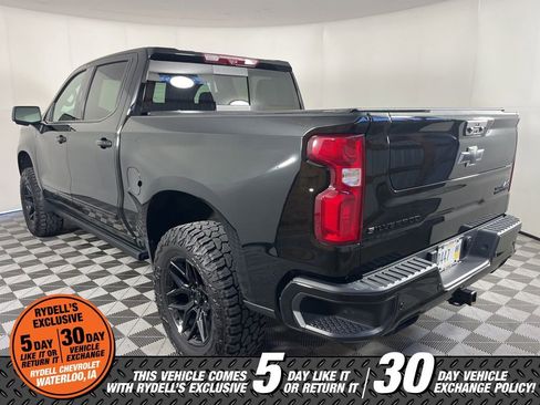 Used 2024 Chevrolet Silverado 1500 High Country w/ Midnight Edition AWD/4WD image 10