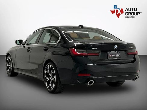 Used 2026 BMW 330i xDrive Sedan AWD/4WD image 3