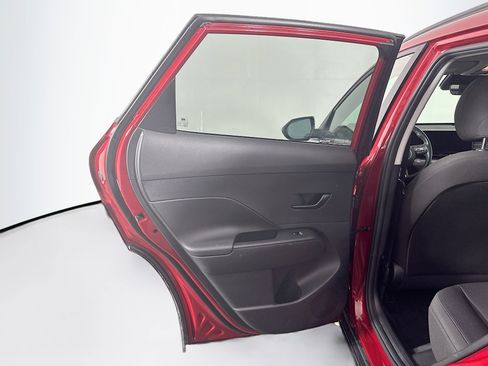 Used 2025 Hyundai Kona SEL image 26