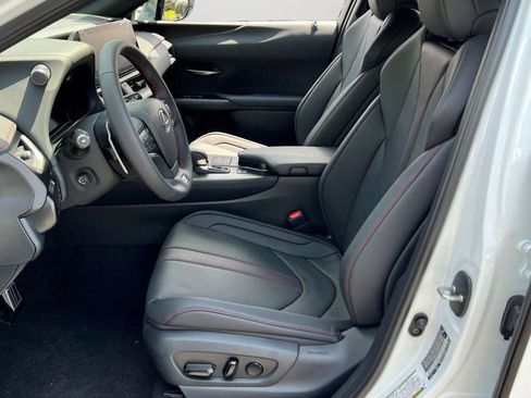 Certified 2025 Lexus UX 300h AWD image 15