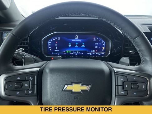 Certified 2023 Chevrolet Silverado 1500 LTZ AWD/4WD image 3