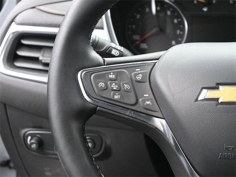 Certified 2024 Chevrolet Equinox Premier image 30