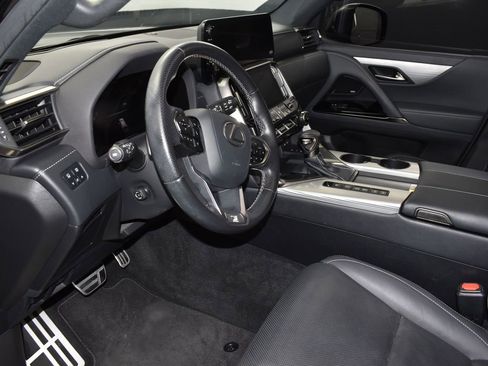 Used 2023 Lexus LX 600 F Sport image 12