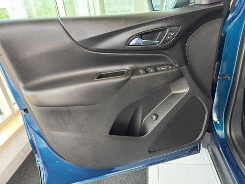 Used 2020 Chevrolet Equinox LT FWD image 10