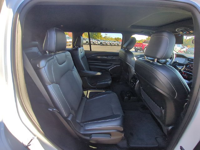 Used 2022 Jeep Grand Cherokee L Laredo AWD/4WD image 35