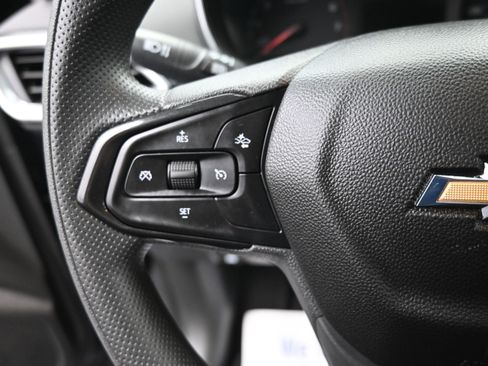 Used 2023 Chevrolet TrailBlazer LT FWD image 12