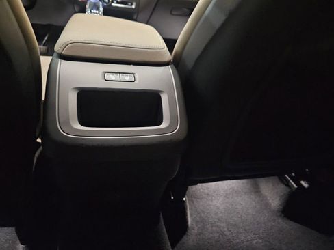 Used 2026 Volvo XC60 B5 Plus w/ Protection Package Premier AWD/4WD image 16