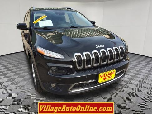 Used 2014 Jeep Cherokee Limited w/ Technology Group image 17