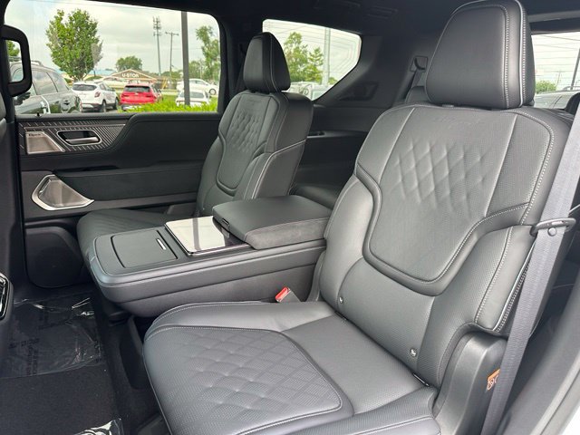 New 2027 INFINITI QX80 Autograph w/ Premium Cargo Package AWD/4WD image 31
