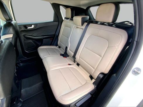 Certified 2022 Ford Escape SEL w/ Technology Package FWD image 19