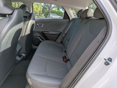 New 2026 Kia K4 FWD image 15