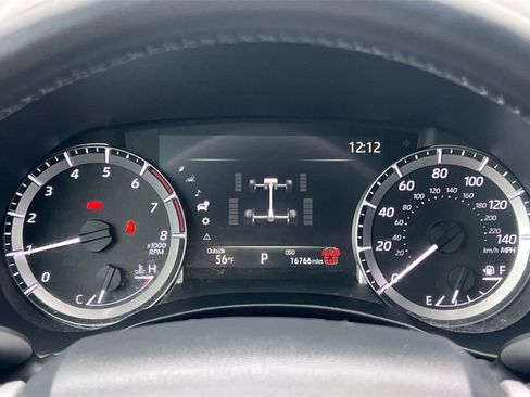 Certified 2024 Toyota Highlander XSE image 26