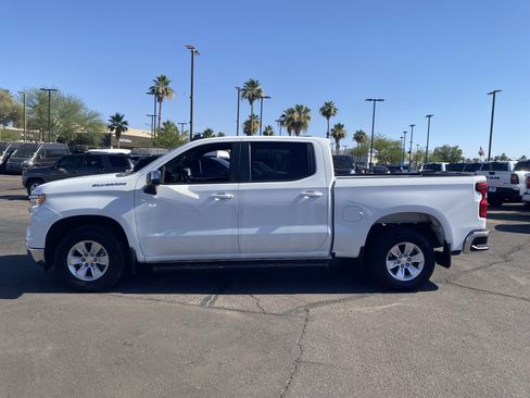 Used 2023 Chevrolet Silverado 1500 LT RWD image 3