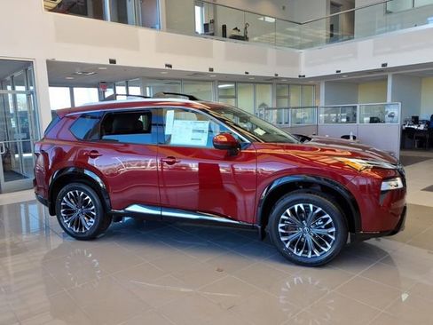 New 2026 Nissan Rogue Platinum image 2