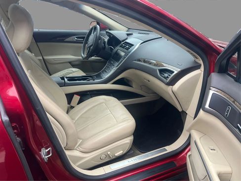 Used 2014 Lincoln MKZ w/ Equipment Group 102A Reserve FWD image 25