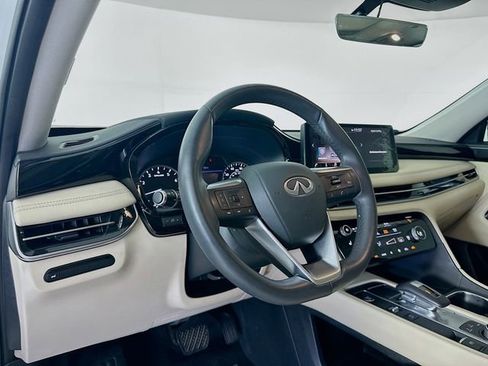 Used 2025 INFINITI QX60 Pure FWD image 9