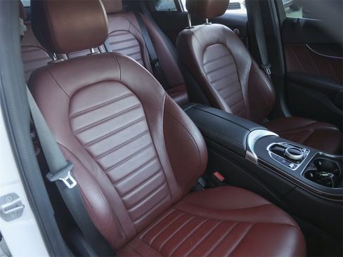 Used 2021 Mercedes-Benz C 300 Sedan image 39