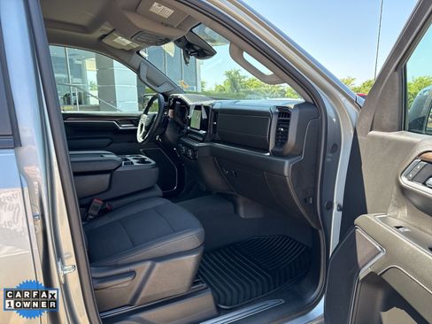 Used 2025 Chevrolet Silverado 1500 LT image 19