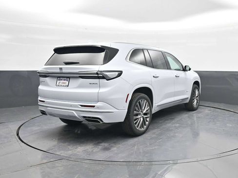 New 2026 Buick Enclave Avenir w/ Super Cruise Package image 7