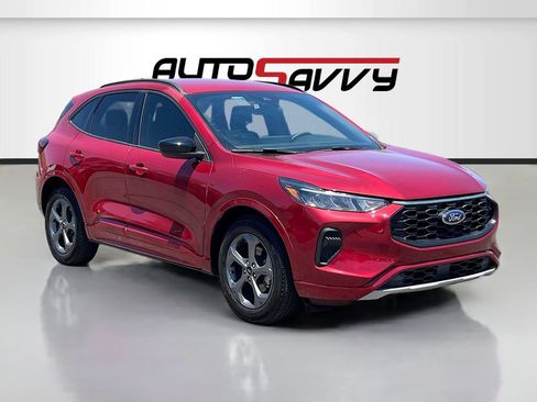 Used 2023 Ford Escape ST-Line w/ Tech Pack #1 FWD image 1