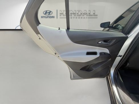 Used 2023 Chevrolet Equinox LS w/ LS Convenience Package image 20