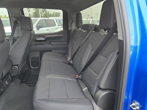New 2025 Chevrolet Silverado 1500 LT image 4