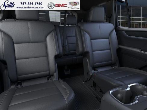 New 2026 GMC Acadia Elevation w/ Black Edition FWD image 17