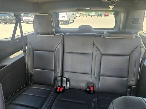 Used 2023 Chevrolet Suburban Premier AWD/4WD image 26