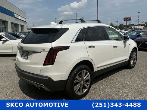 Used 2021 Cadillac XT5 Premium Luxury w/ Platinum Package AWD/4WD image 5