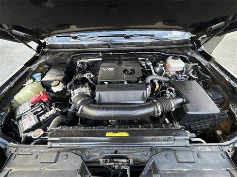 Used 2022 Nissan Frontier SV image 29