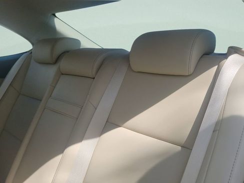 Used 2013 Lexus ES 350 w/ Premium Pkg FWD image 10