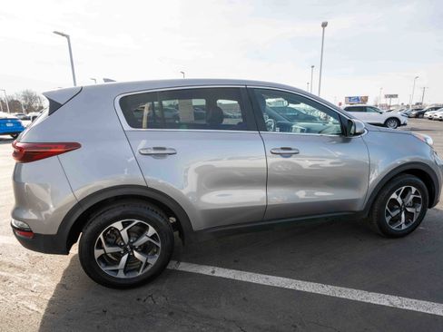 Used 2021 Kia Sportage LX image 6