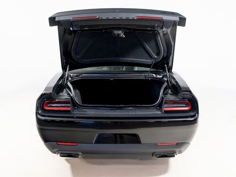 Used 2023 Dodge Challenger SRT Hellcat RWD image 41