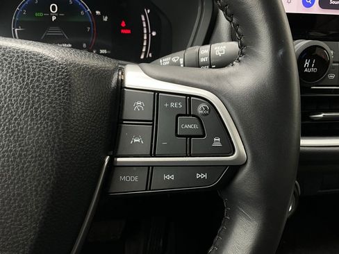 Used 2025 Toyota Grand Highlander FWD image 36