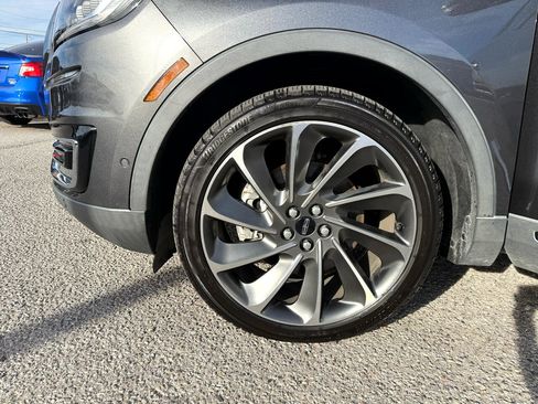 Used 2019 Lincoln Nautilus Reserve w/ Ultimate Package image 29