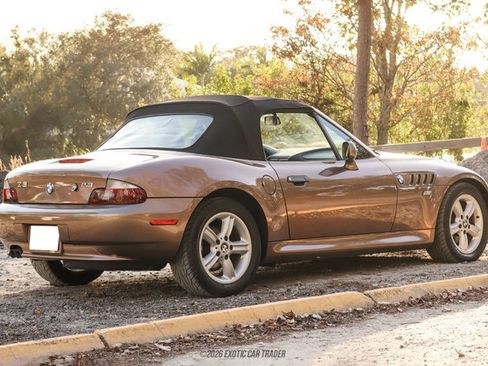 Used 2000 BMW Z3 2.5i image 19