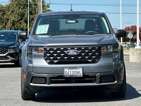 Used 2025 Ford Maverick XLT FWD image 9