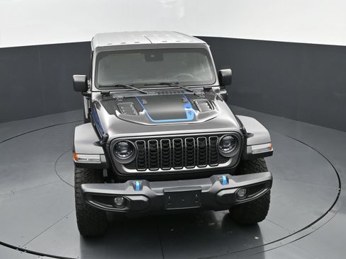 Used 2024 Jeep Wrangler Unlimited Rubicon 4xe AWD/4WD image 34