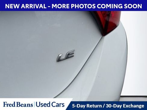 Used 2017 Toyota Corolla L image 12